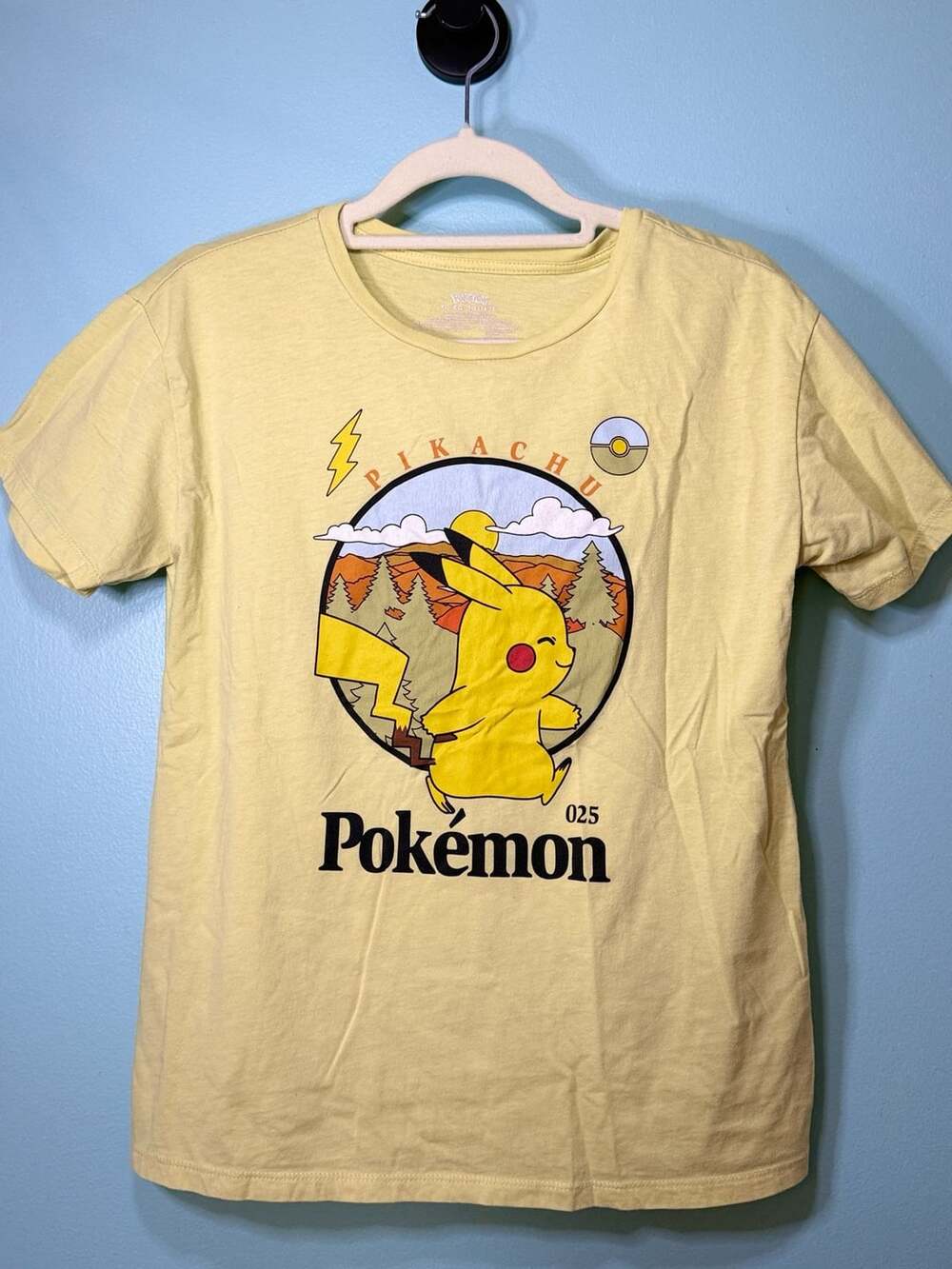 Pokemon Pikachu T-Shirt Size XL (14/16) Yellow Graphic Short Sleeve